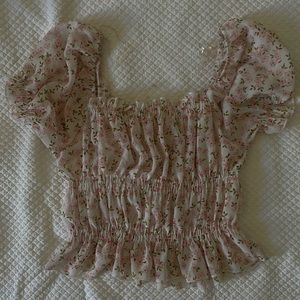 Timing Large| Flower print| ruffled blouse